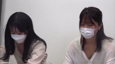 【胸チラ盗撮】美乳の若いママさん10人の胸元を隠し撮り